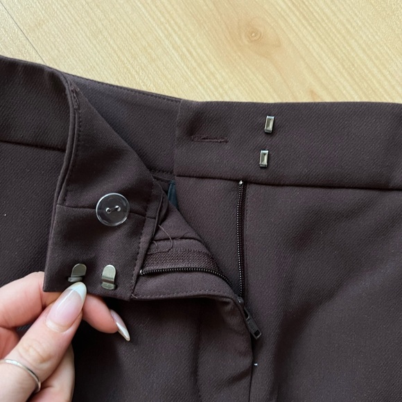 Dynamite High Waist Brown Shorts - Picture 2 of 5